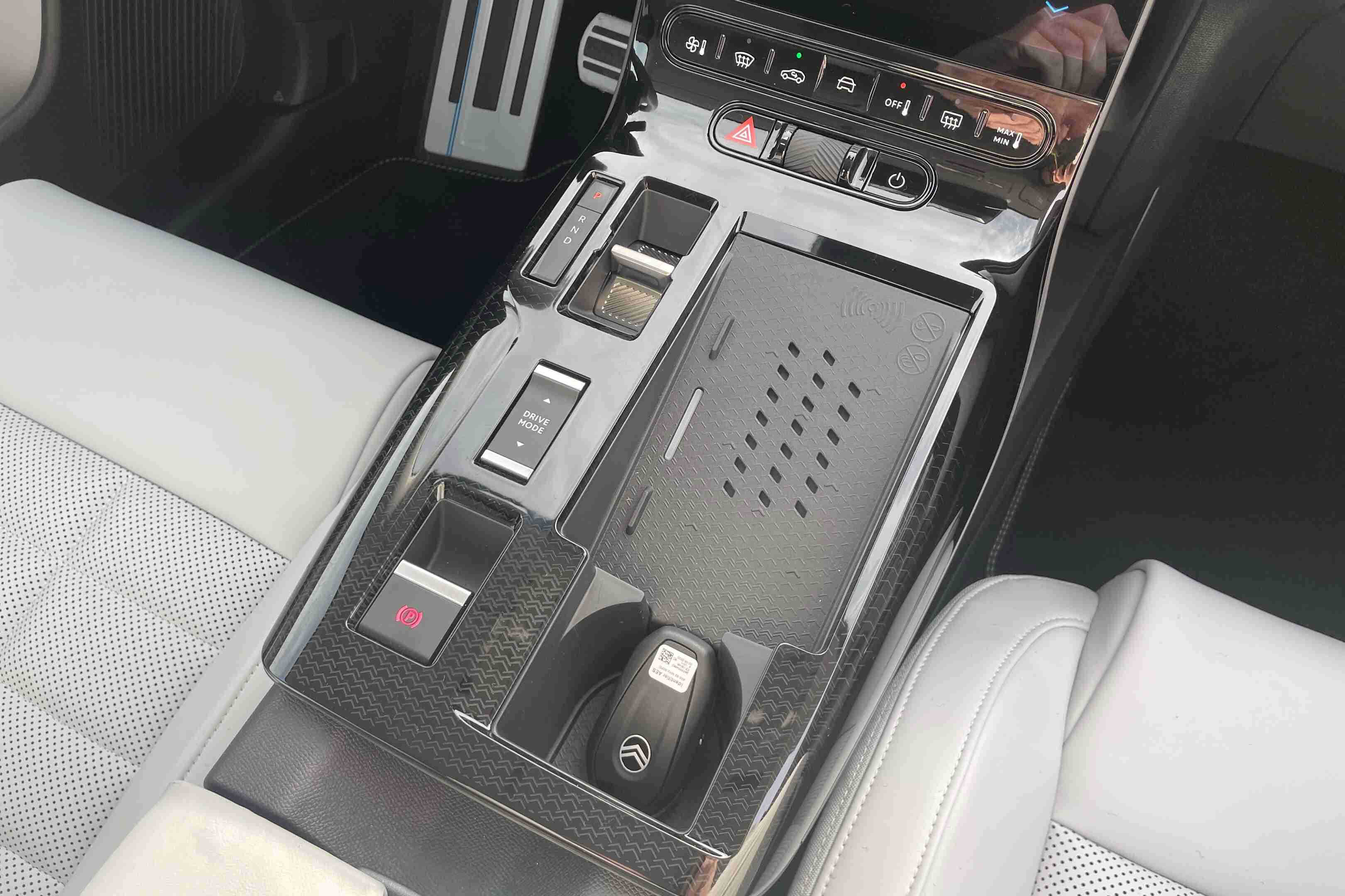 Citroën C5 Aircross e-C5 Aircross 73.7 kWh Max — fotografia 13
