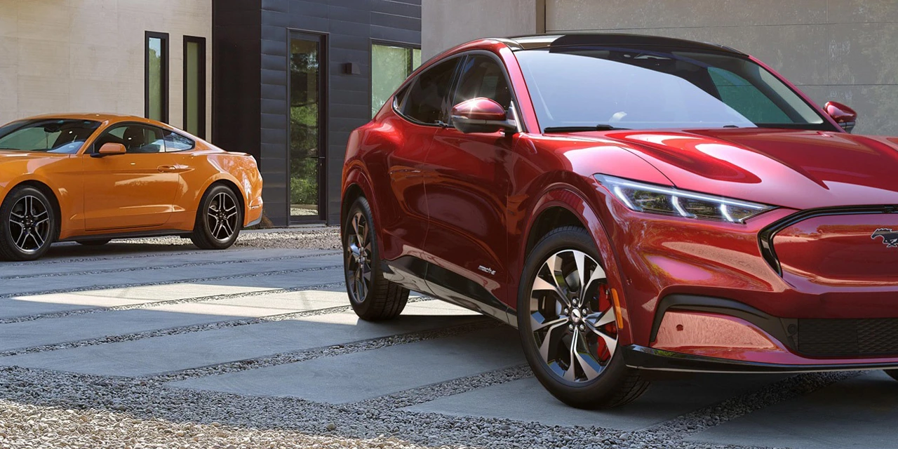 FORD MUSTANG E MUSTANG MACH E Slider Grande