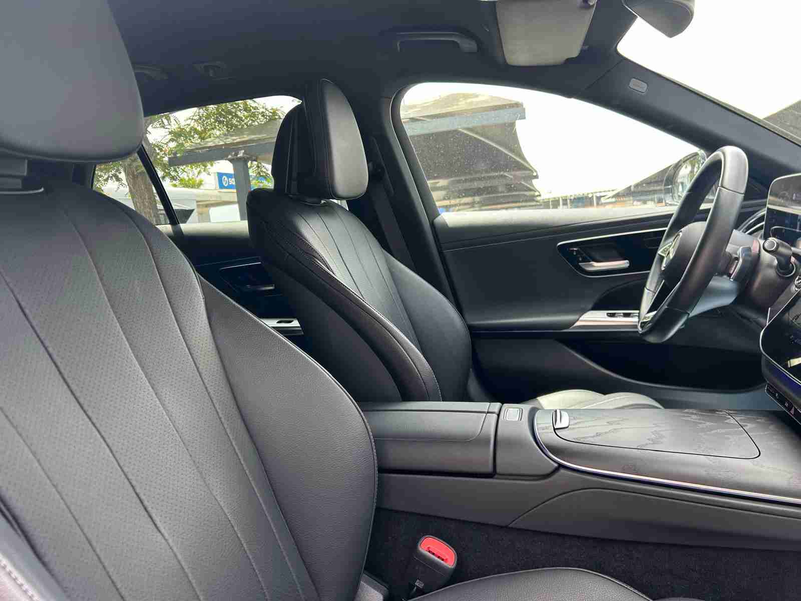 Mercedes-Benz Classe E E 220 d — fotografia 17