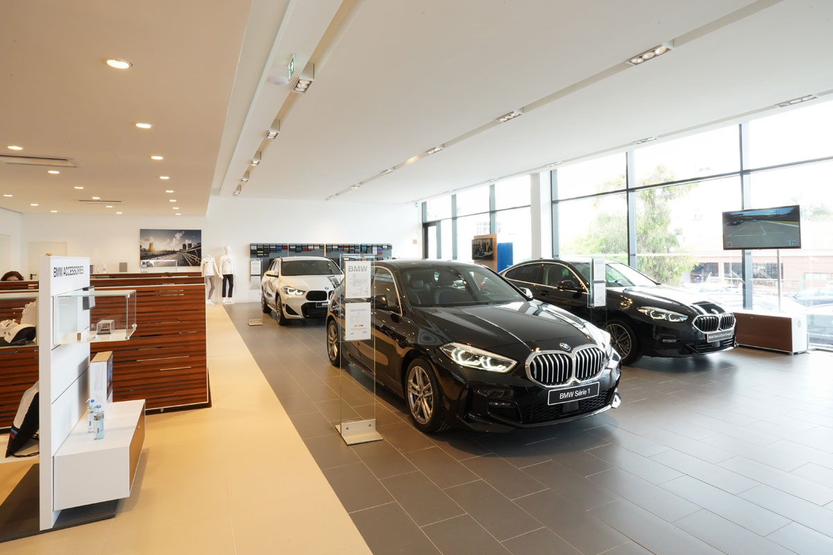 Santogal Bmw Setubal Stand 2