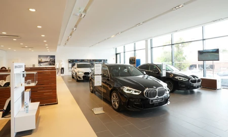 Santogal Bmw Setubal Stand 2