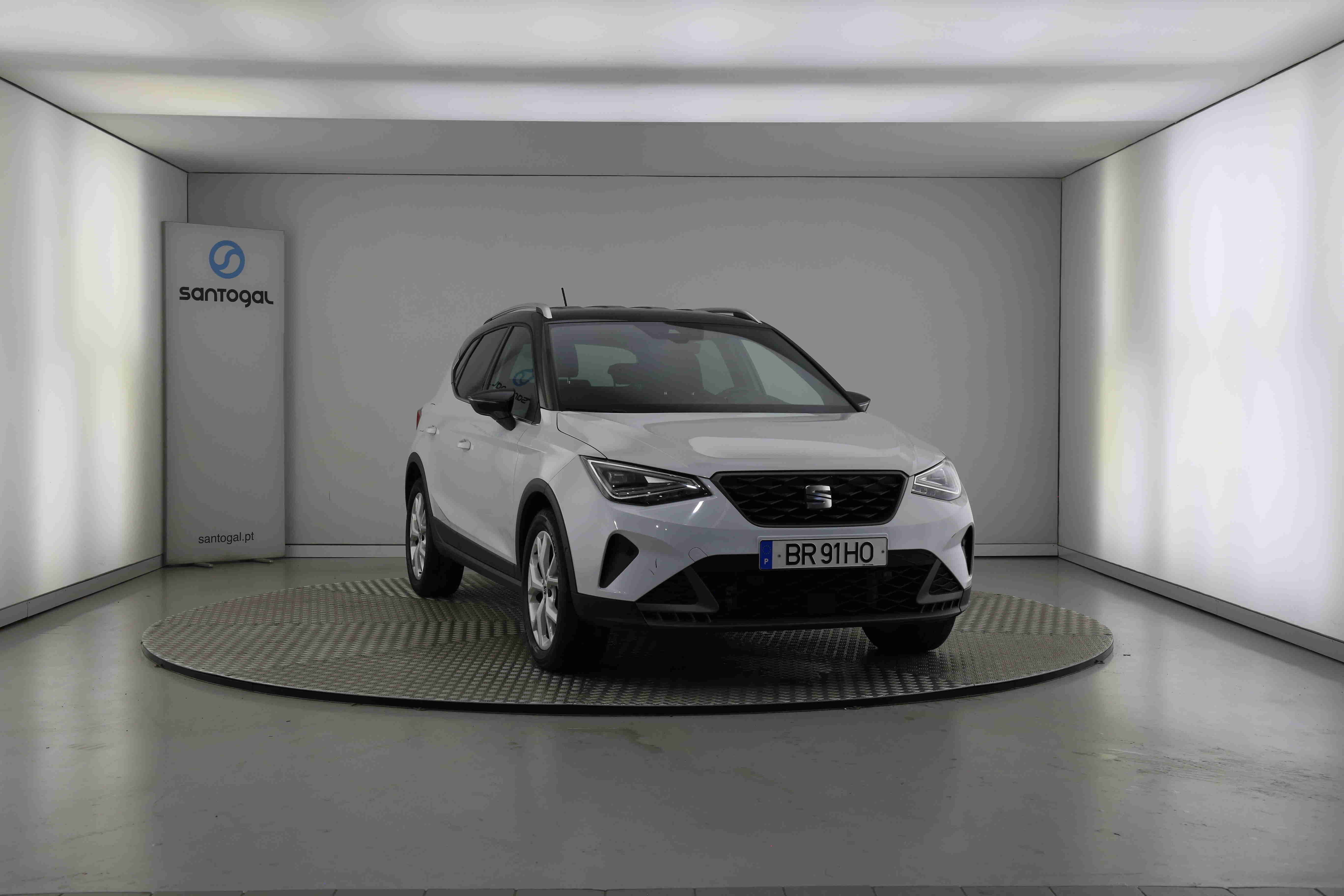 SEAT Arona Arona 1.0 TSI FR — fotografia 6