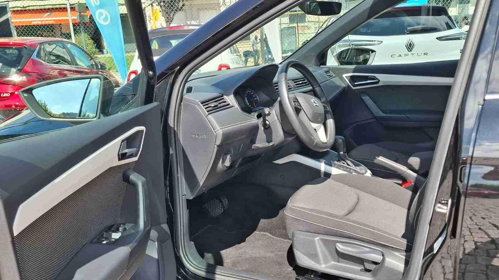 SEAT Arona Arona 1.0 TSI Xcellence DSG — fotografia 11