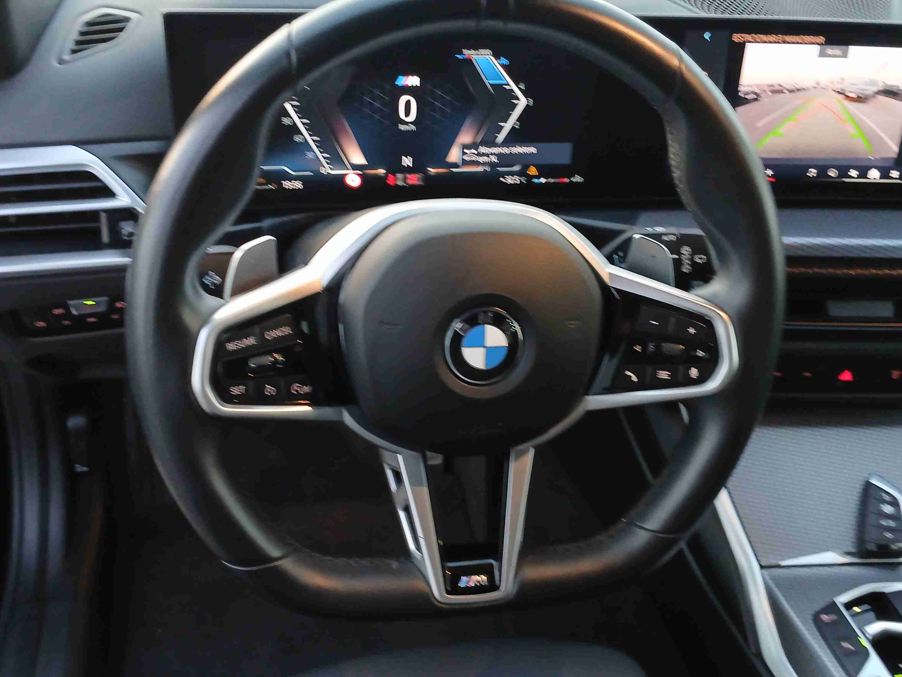 BMW Série 3 320 d Touring Pack Desportivo M Auto — fotografia 13