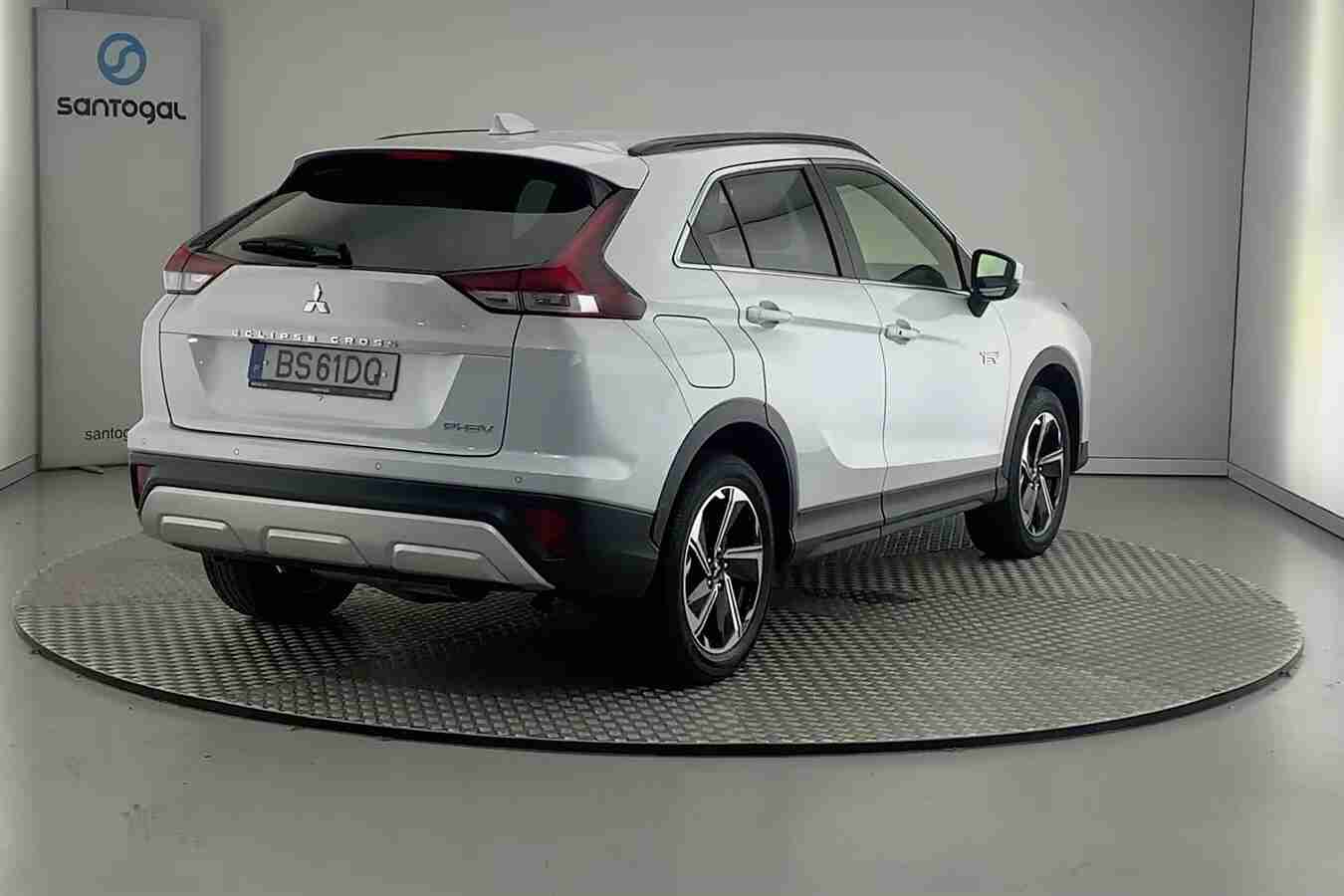 Mitsubishi Eclipse Eclipse Cross 1.5 MIVEC Black Edition — fotografia 4