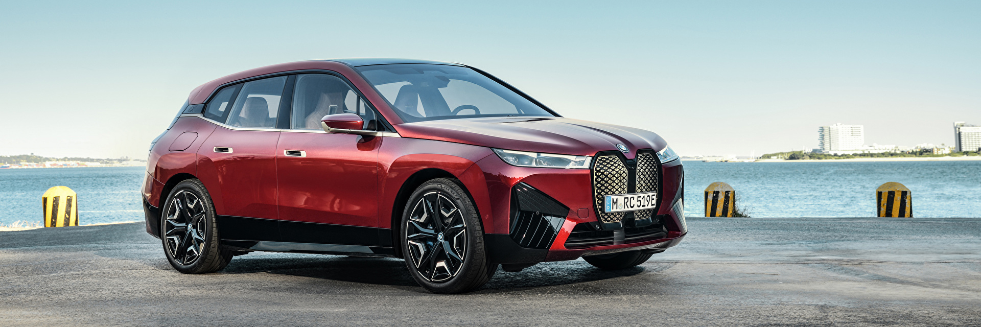 BMW Ix #1 Slider Grande