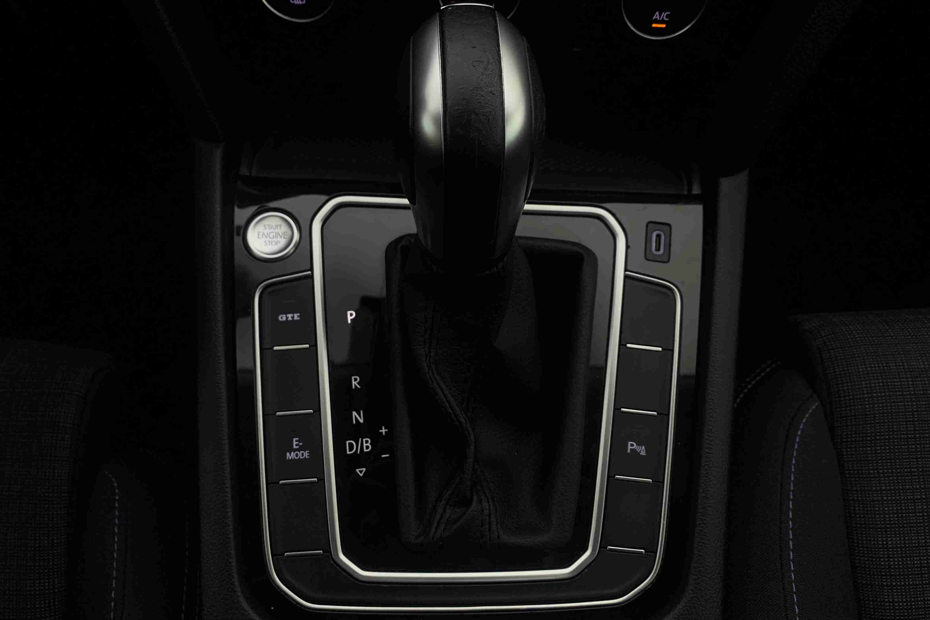Volkswagen Passat Passat 1.4 TSI GTE Plug-in — fotografia 11
