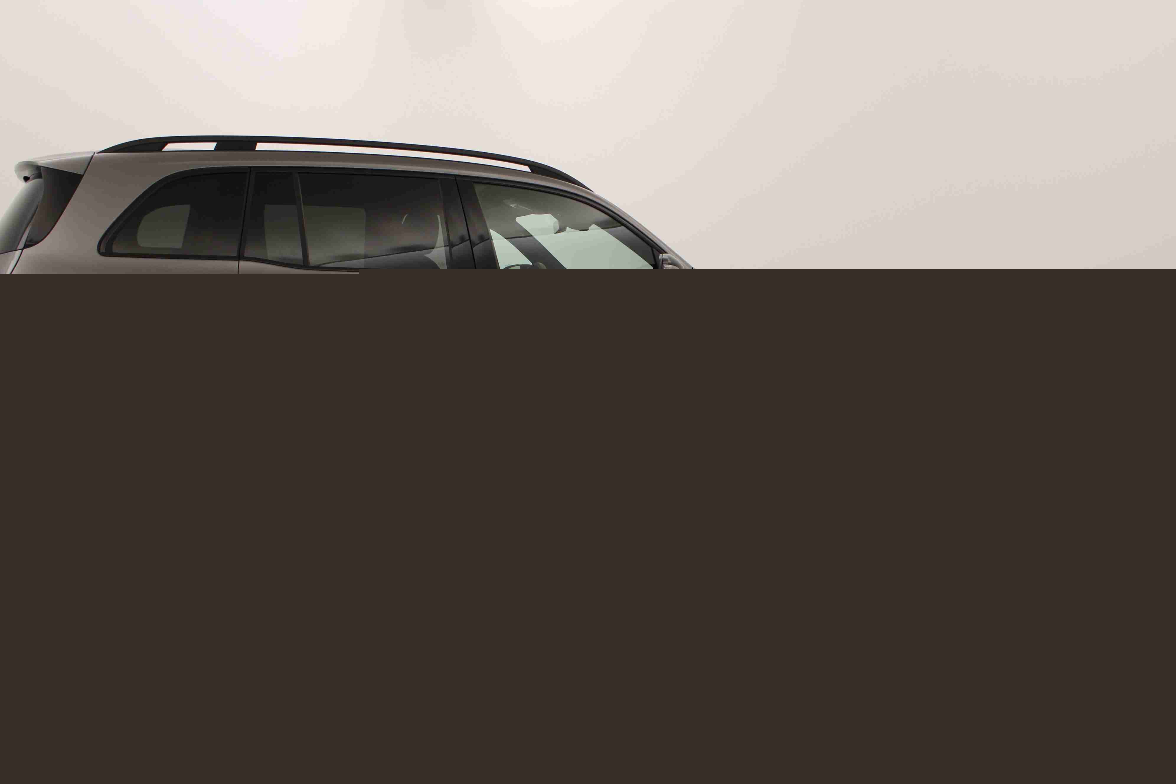 2828983_5