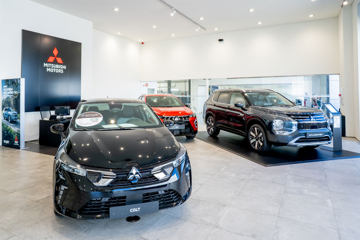 Santogal Mitsubishi Cacem Stand 2