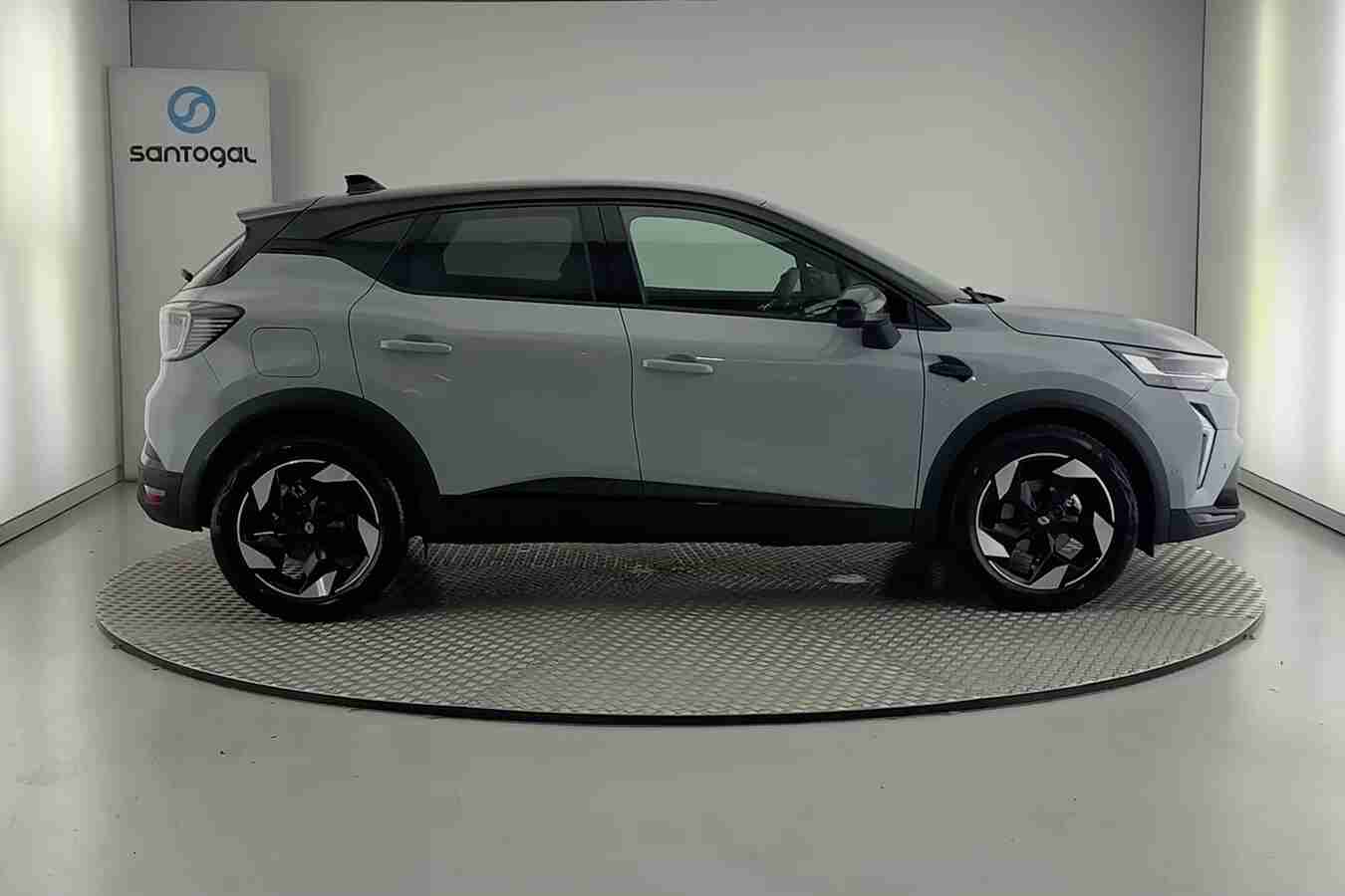 RENAULT - Captur - Captur 1.2 ECO-G Techno — photo 3