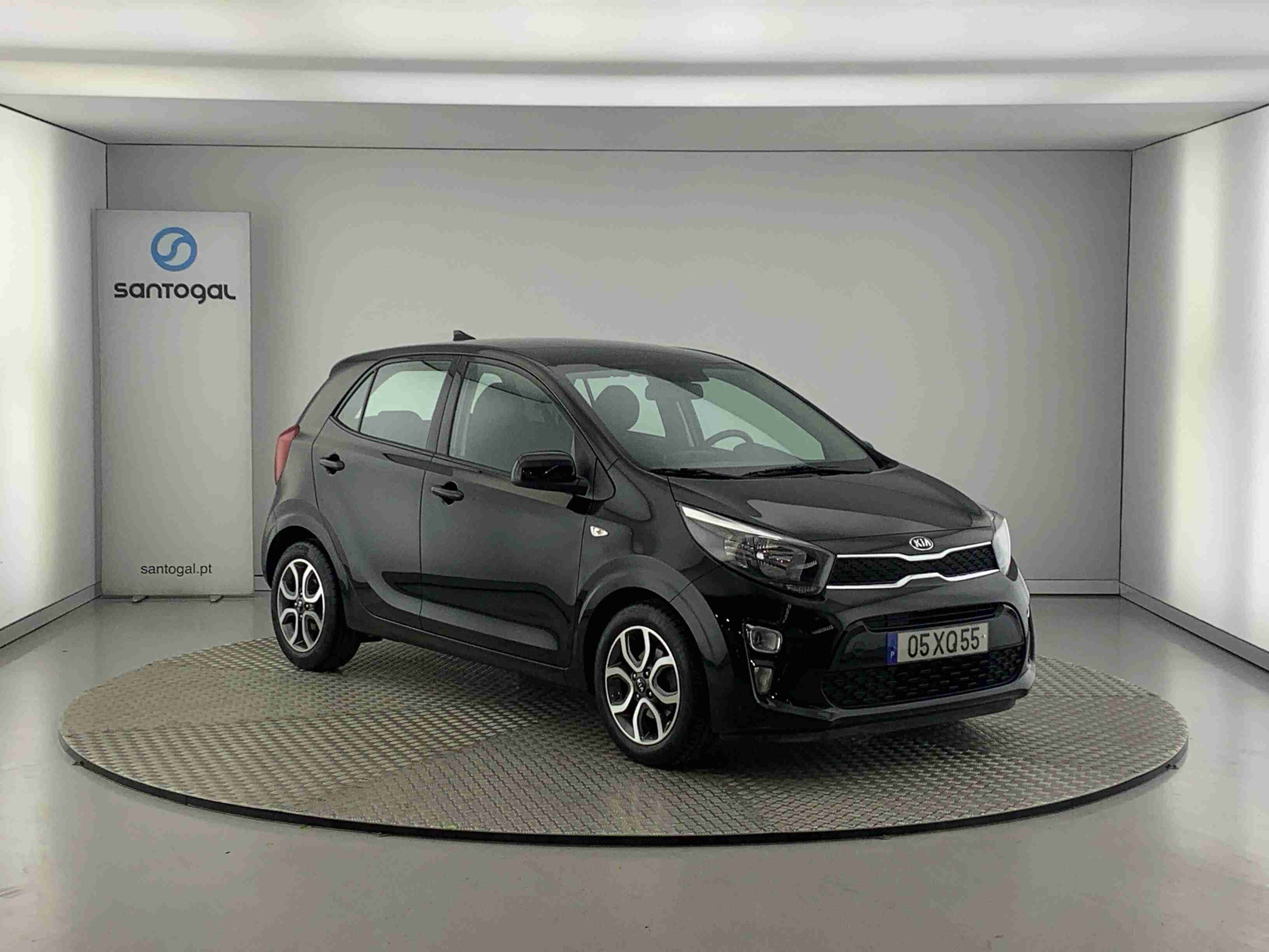 hN4n0Px6v_INTERIOR_EXTERIOR