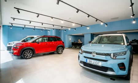 Santogal Citroen Lisboa Av Republica Stand 2 (1)