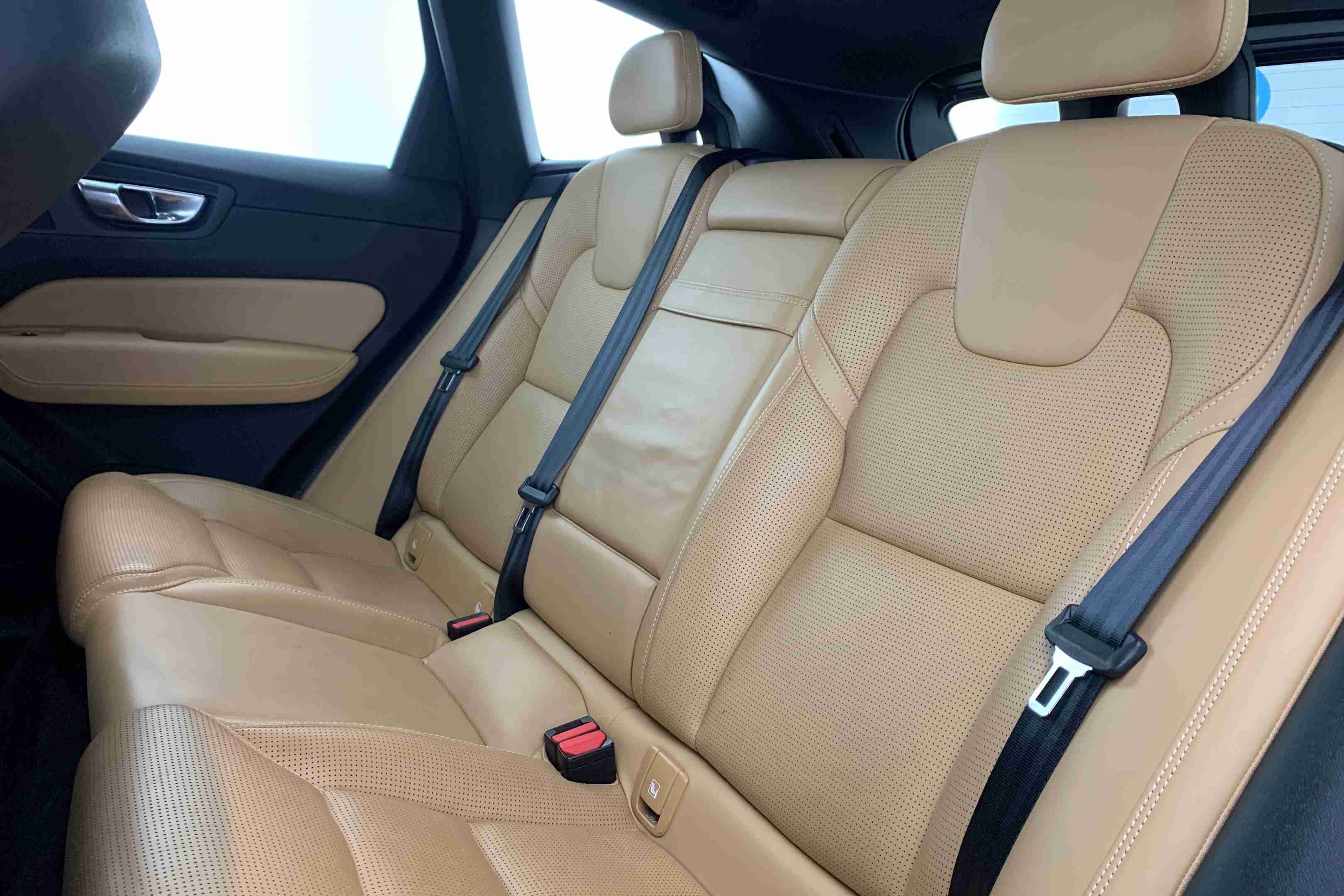 Volvo XC 60 XC60 2.0 T8 PHEV Inscription AWD — fotografia 16