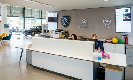 Santogal Opel Cascais Oficina 2