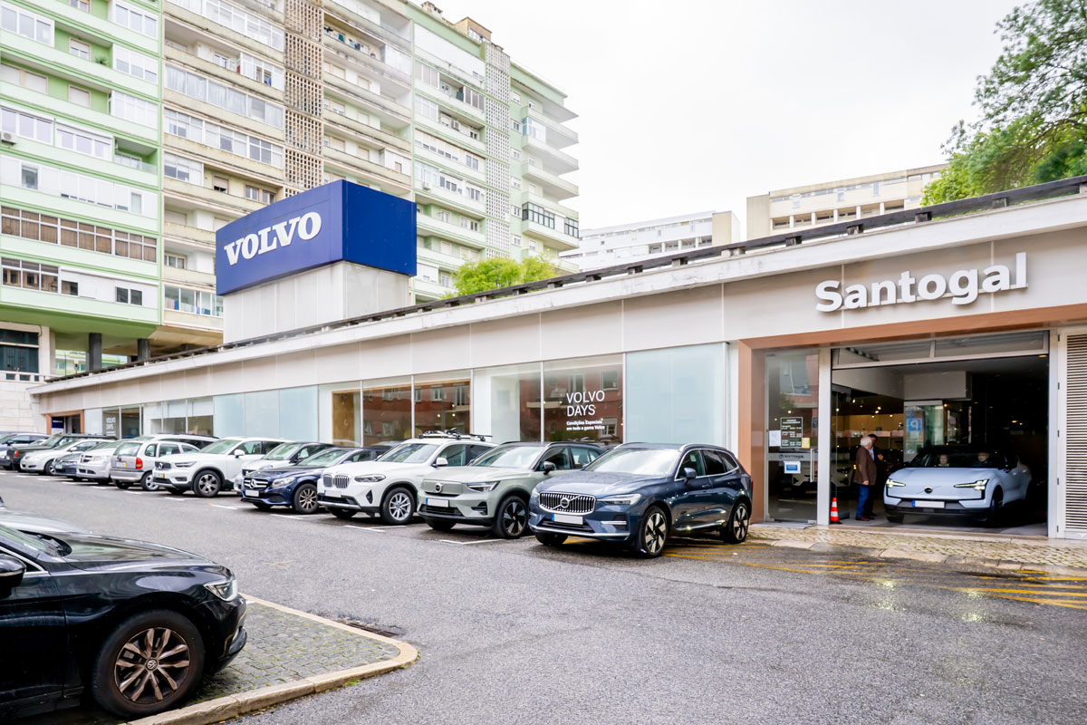 Santogal Volvo Lisboa Stand 1 (1)