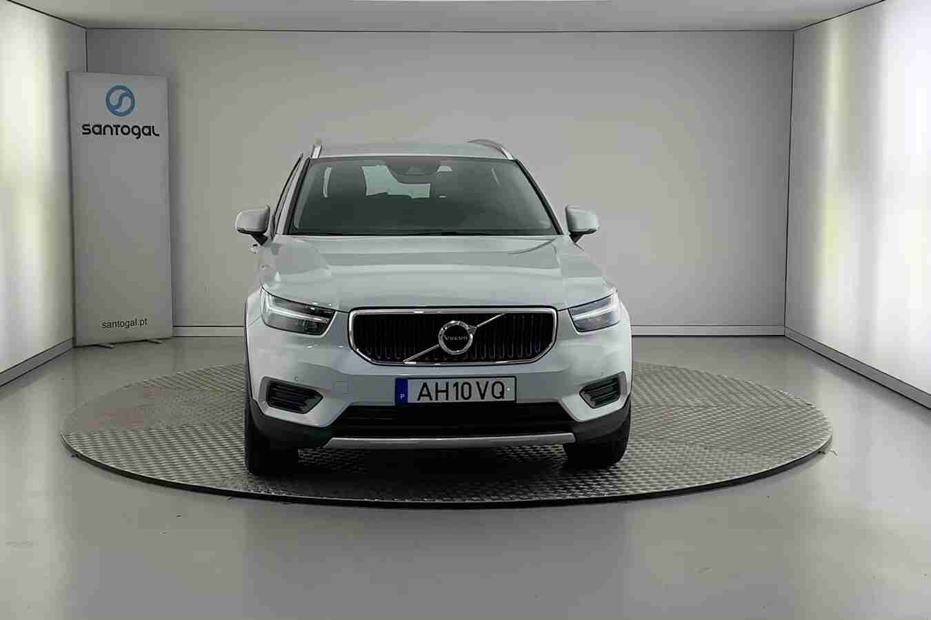 Volvo XC 40 XC40 1.5 T2 Momentum Plus — fotografia 8