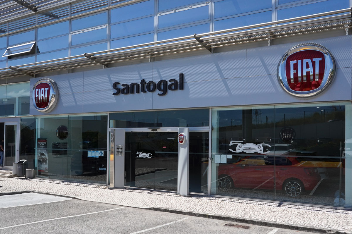 Santogal Fiat Cacem Stand 1