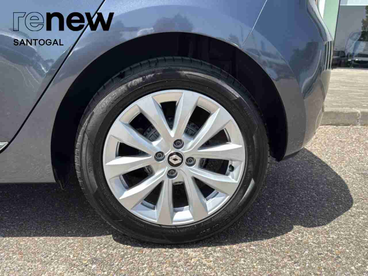Renault Clio Clio 1.0 TCe Intens — fotografia 25