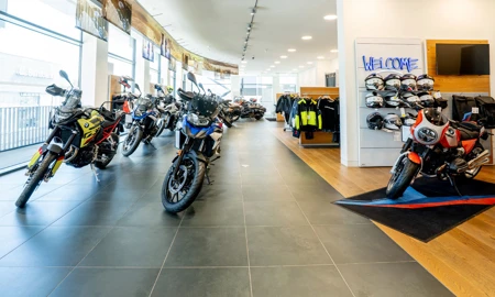 Santogal Bmw Motorrad Carnaxide 2 (1)