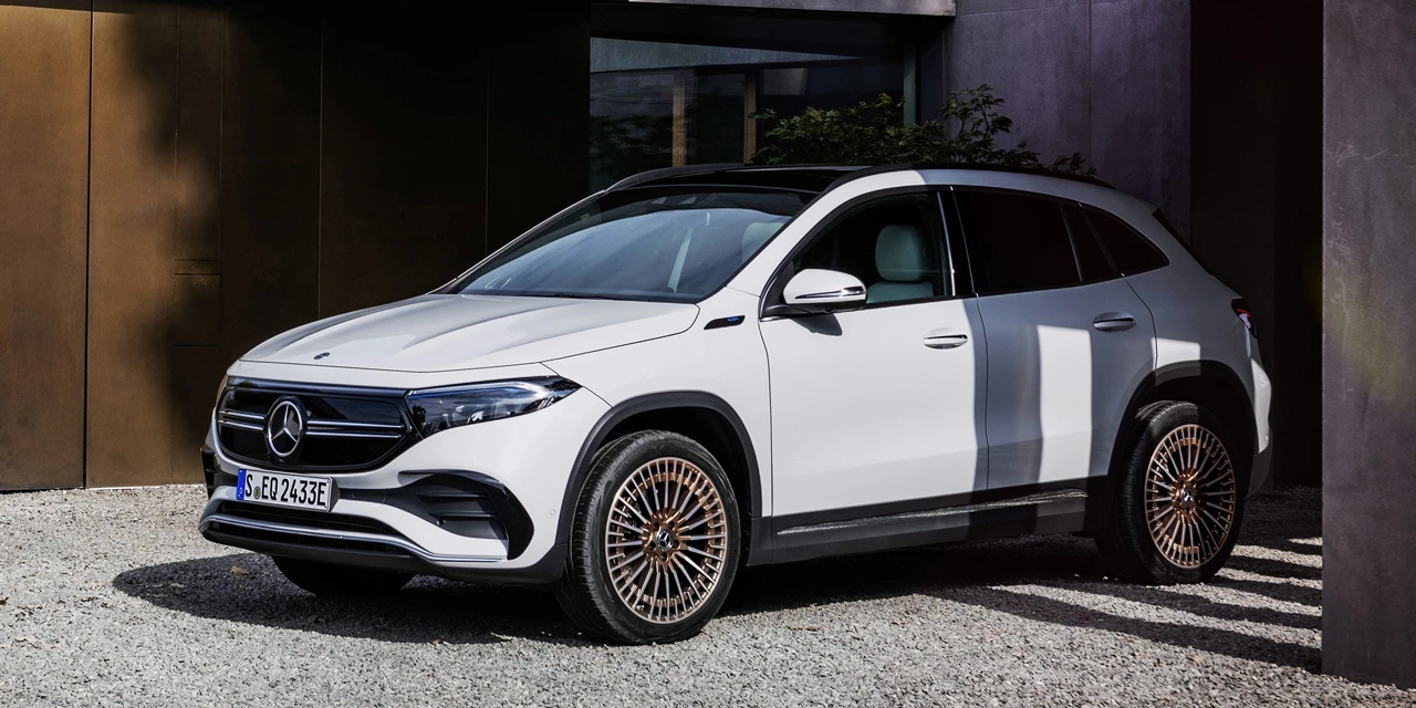 MERCEDES EQA Slider Grande