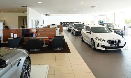 Santogal Bmw Loures Stand 2