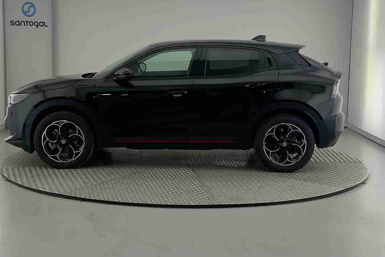 Alfa Romeo Junior Junior 54 kWh Speciale — fotografia 6