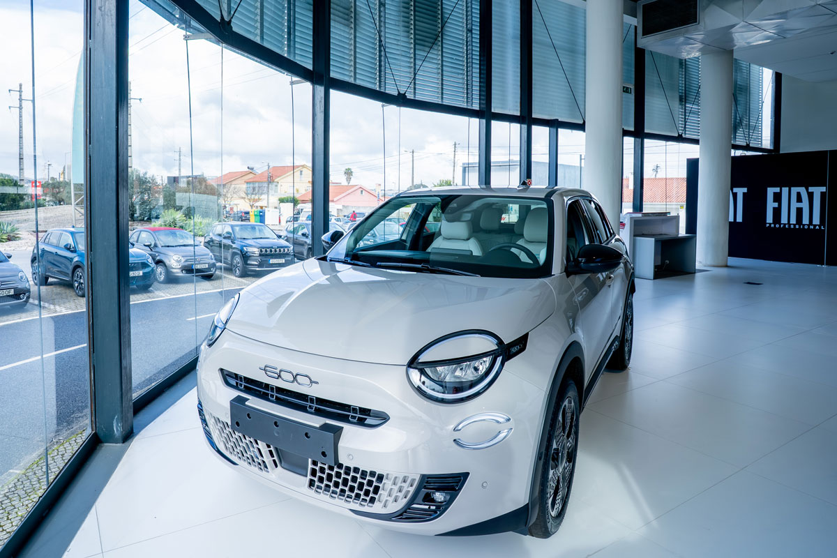 Santogal Fiat Cacem Stand 2 (1)