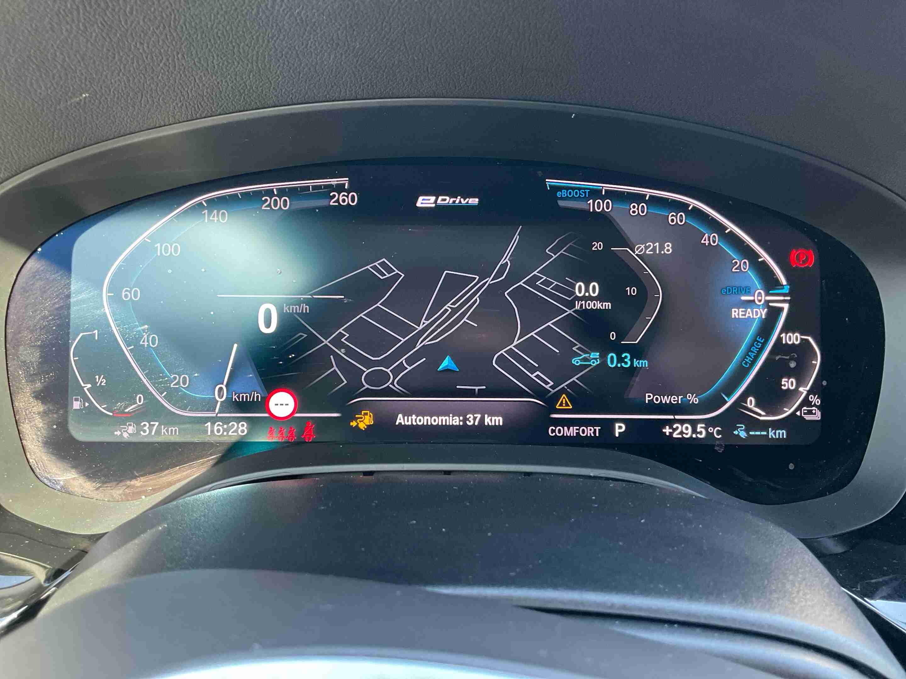 BMW Série 5 530 e iPerformance Pack M — fotografia 13