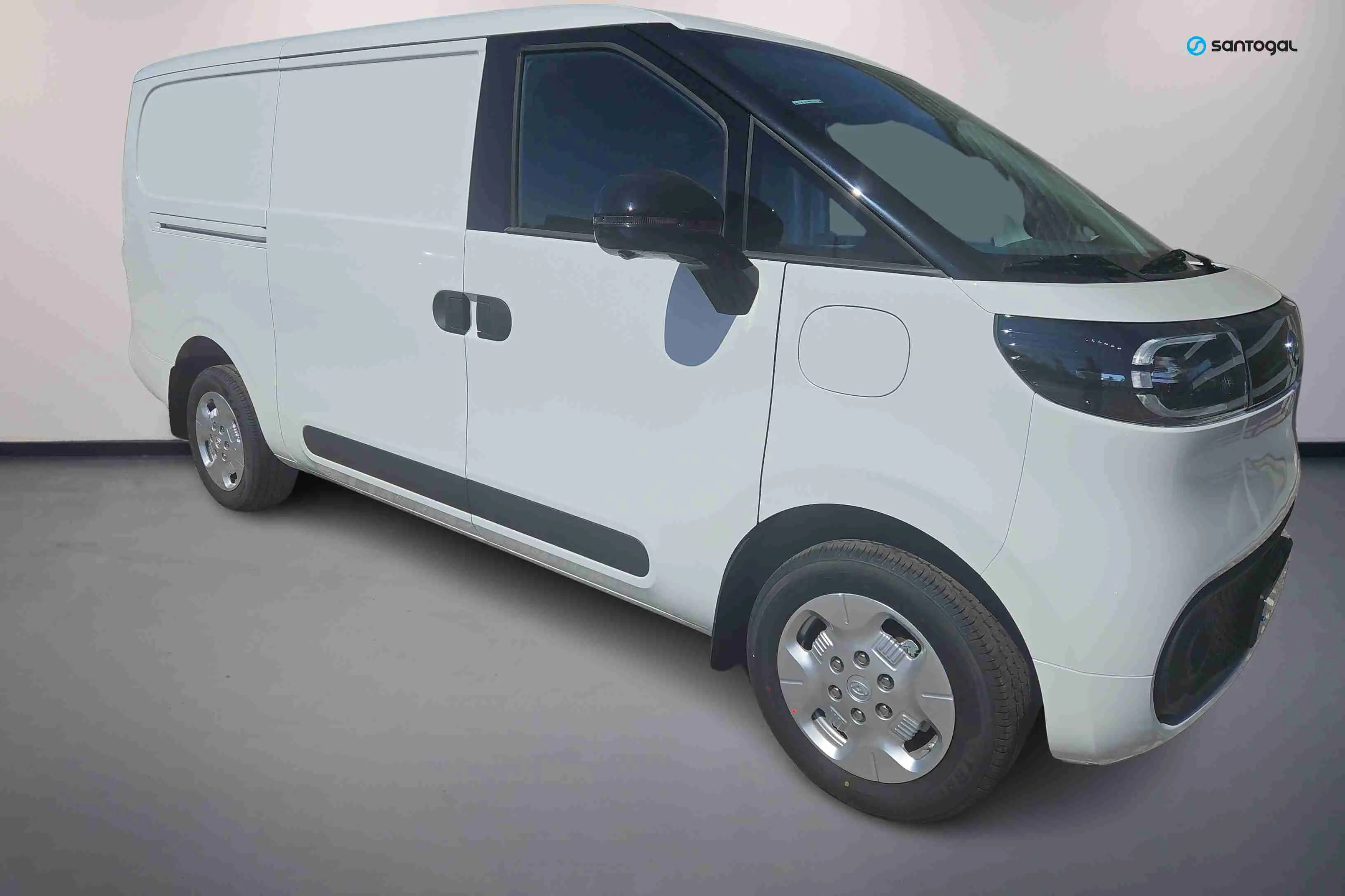 MAXUS Deliver 5