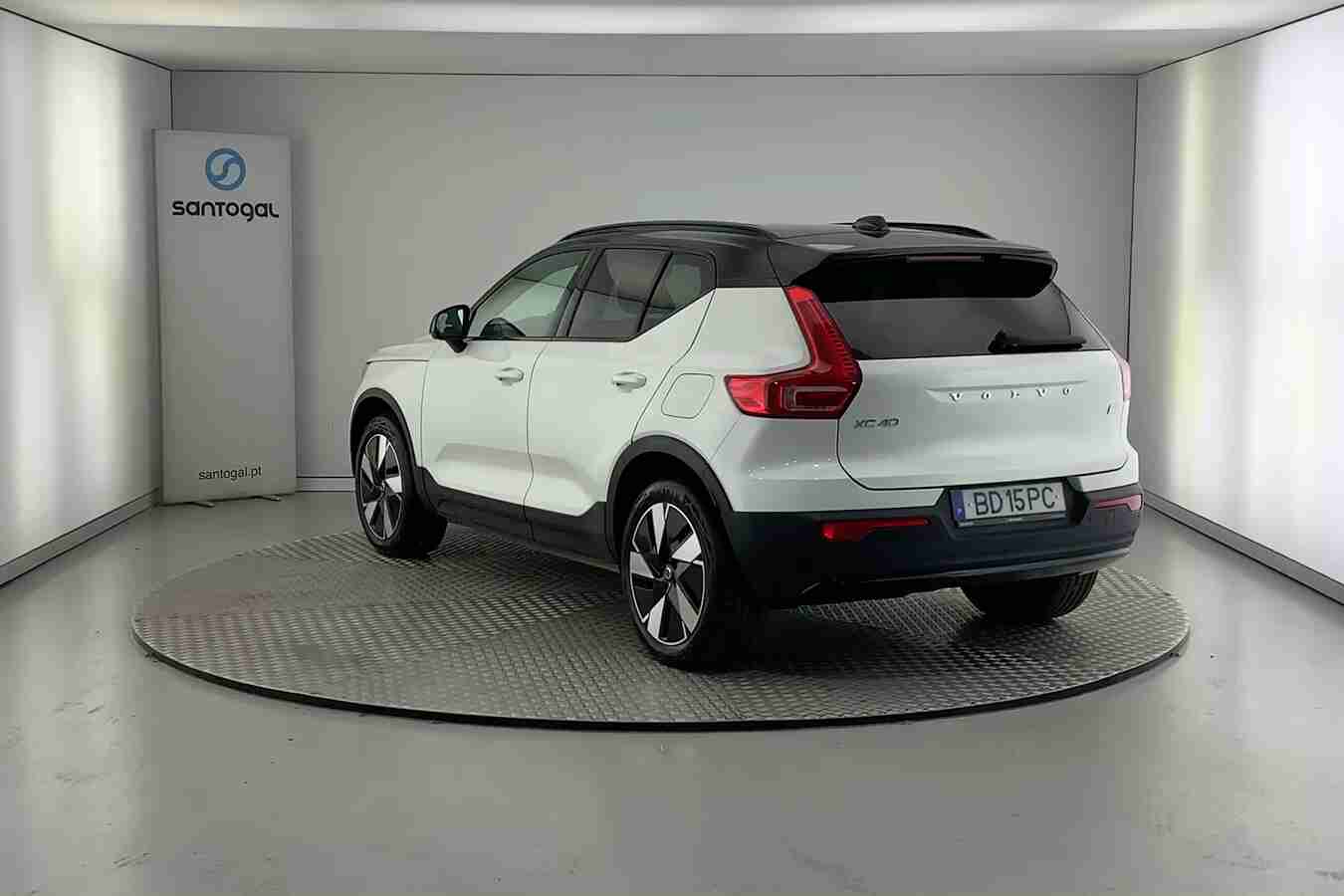 Volvo XC 40 XC40 Recharge Extended Range Plus — fotografia 9