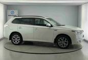 Vy7xqxthx_INTERIOR_EXTERIOR