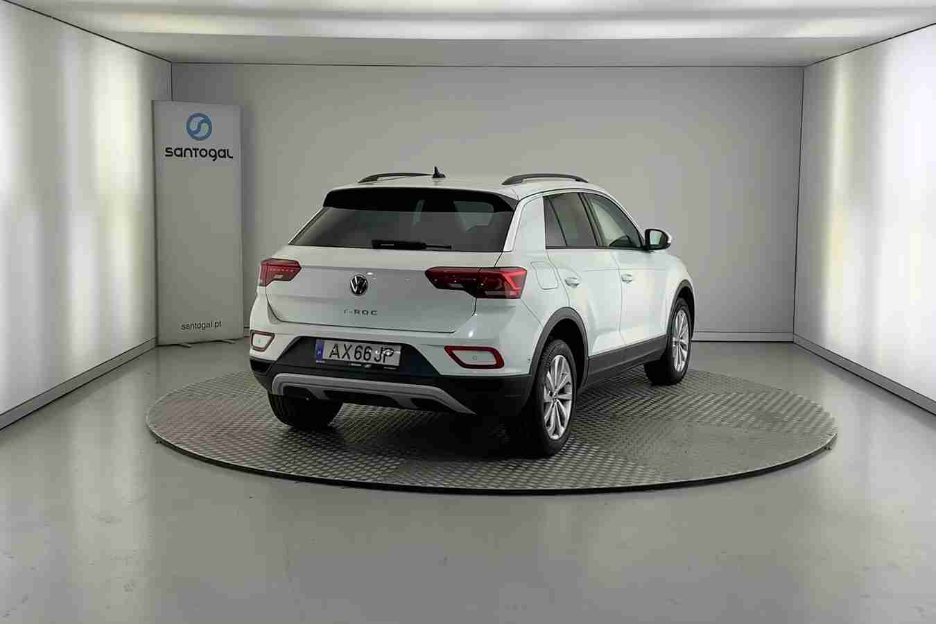 VOLKSWAGEN - T-Roc - T-Roc 1.0 TSI Life — photo 5