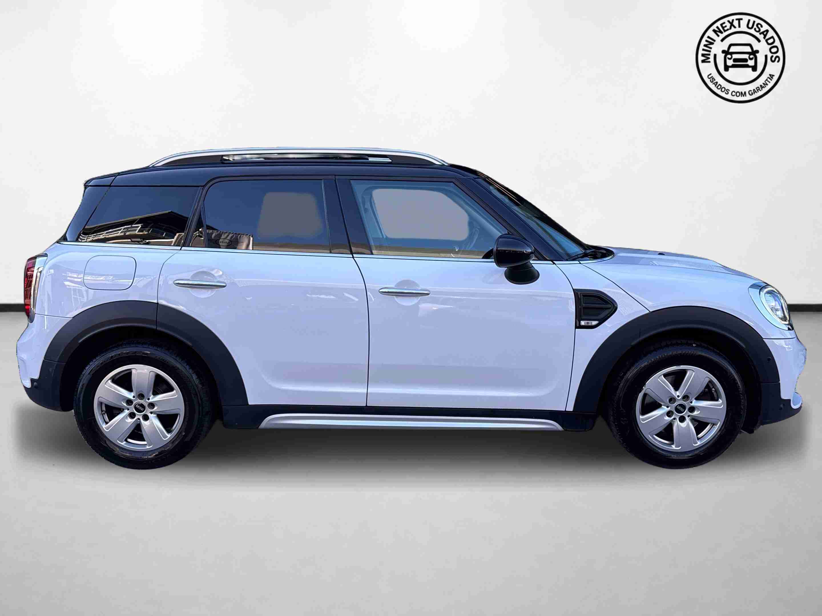 MINI - Mini Countryman - Mini Cooper D Auto — photo 3