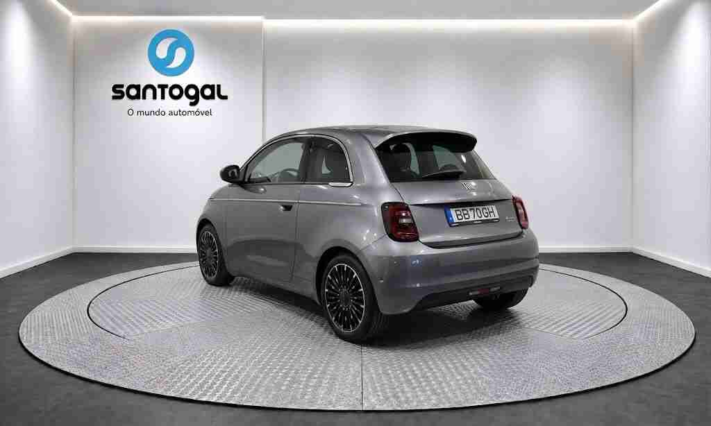 FIAT - 500E - 500e 42 kWh La Prima by Bocelli — photo 3