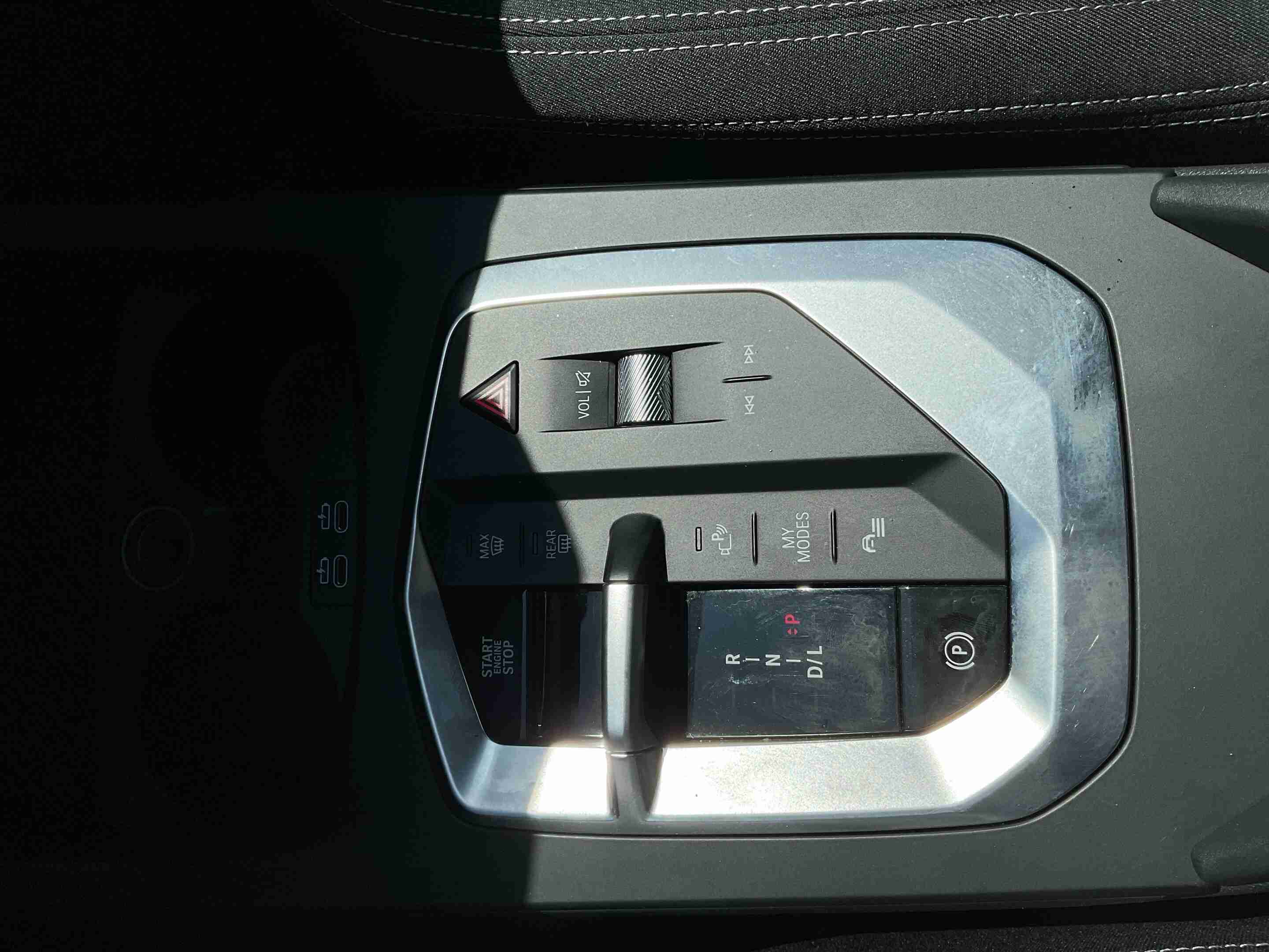 BMW Série 2 216 — fotografia 15