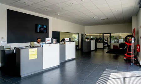 Santogal Nissan Chelas Oficina 2 (1)