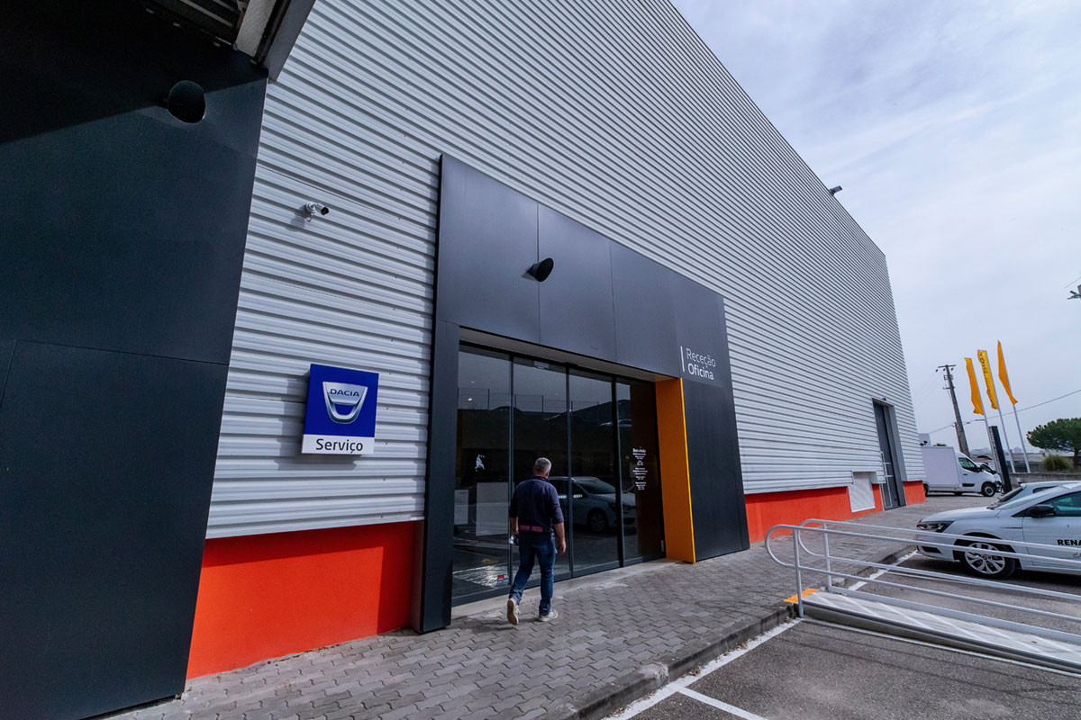 Santogal Dacia Loures Oficina 2