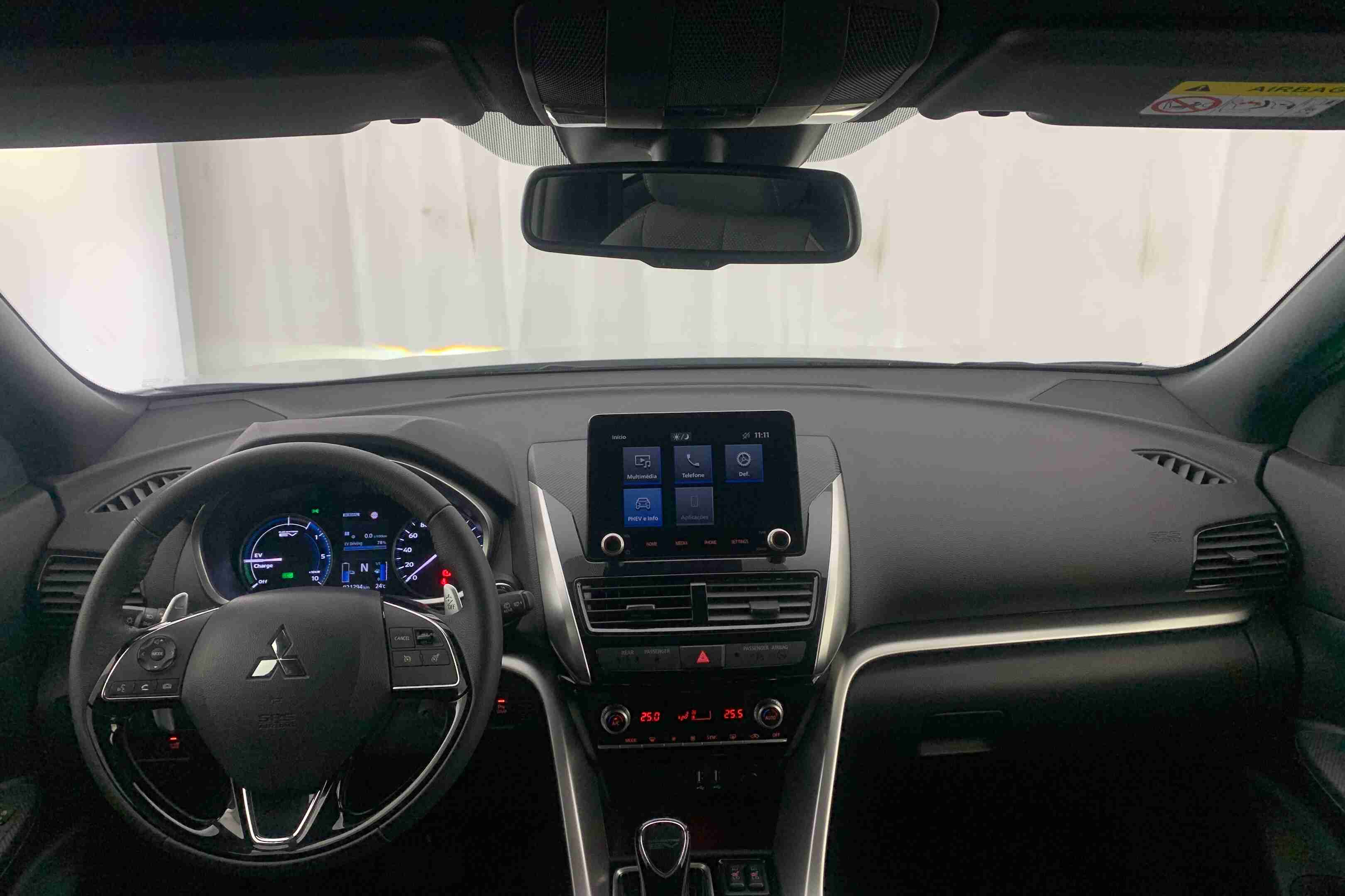 Mitsubishi Eclipse Eclipse Cross 1.5 MIVEC Black Edition — fotografia 14