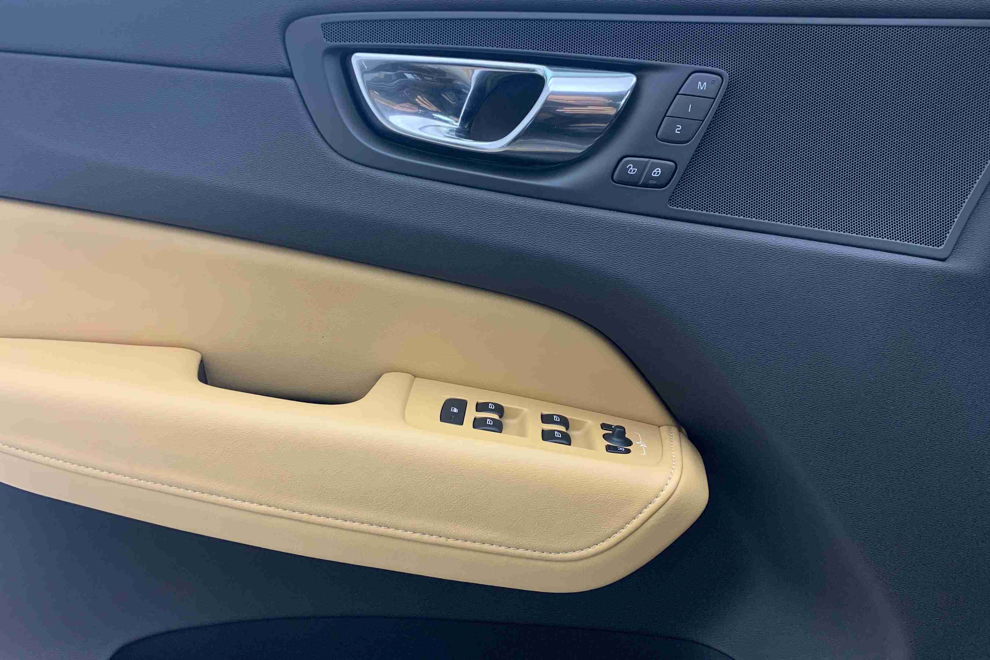 Volvo XC 60 XC60 2.0 T8 PHEV Inscription AWD — fotografia 12