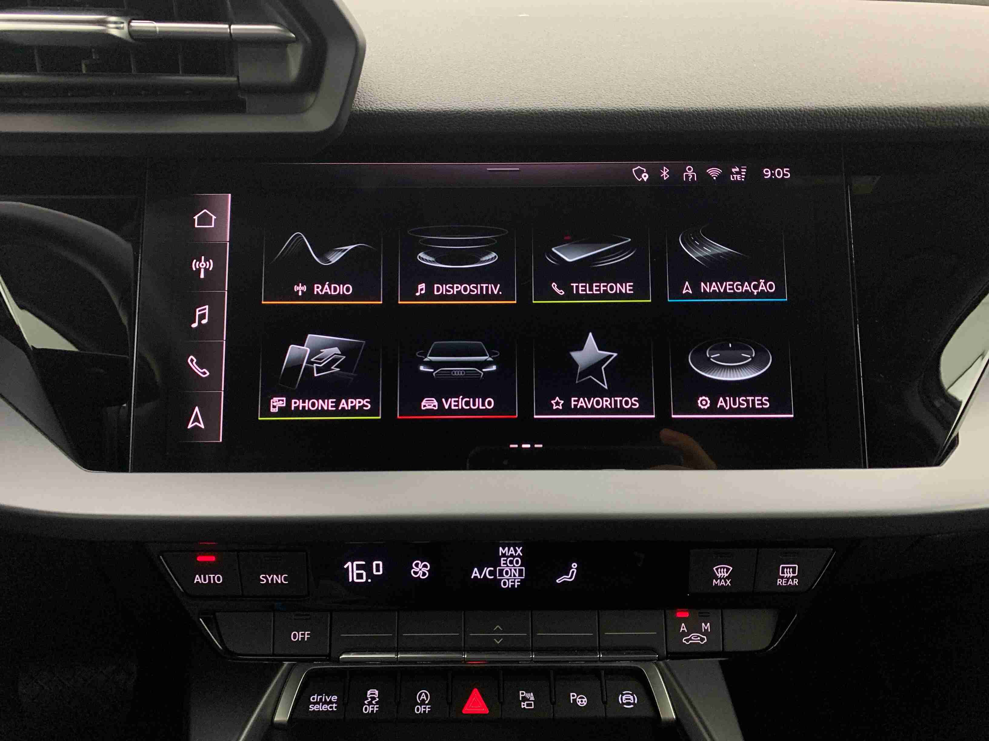 Audi A3 Sportback A3 SB 30 TFSI Advanced S tronic — fotografia 9