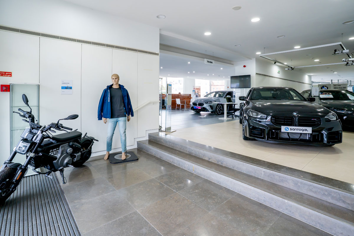 Santogal Bmw Lisboa Stand 2025 3