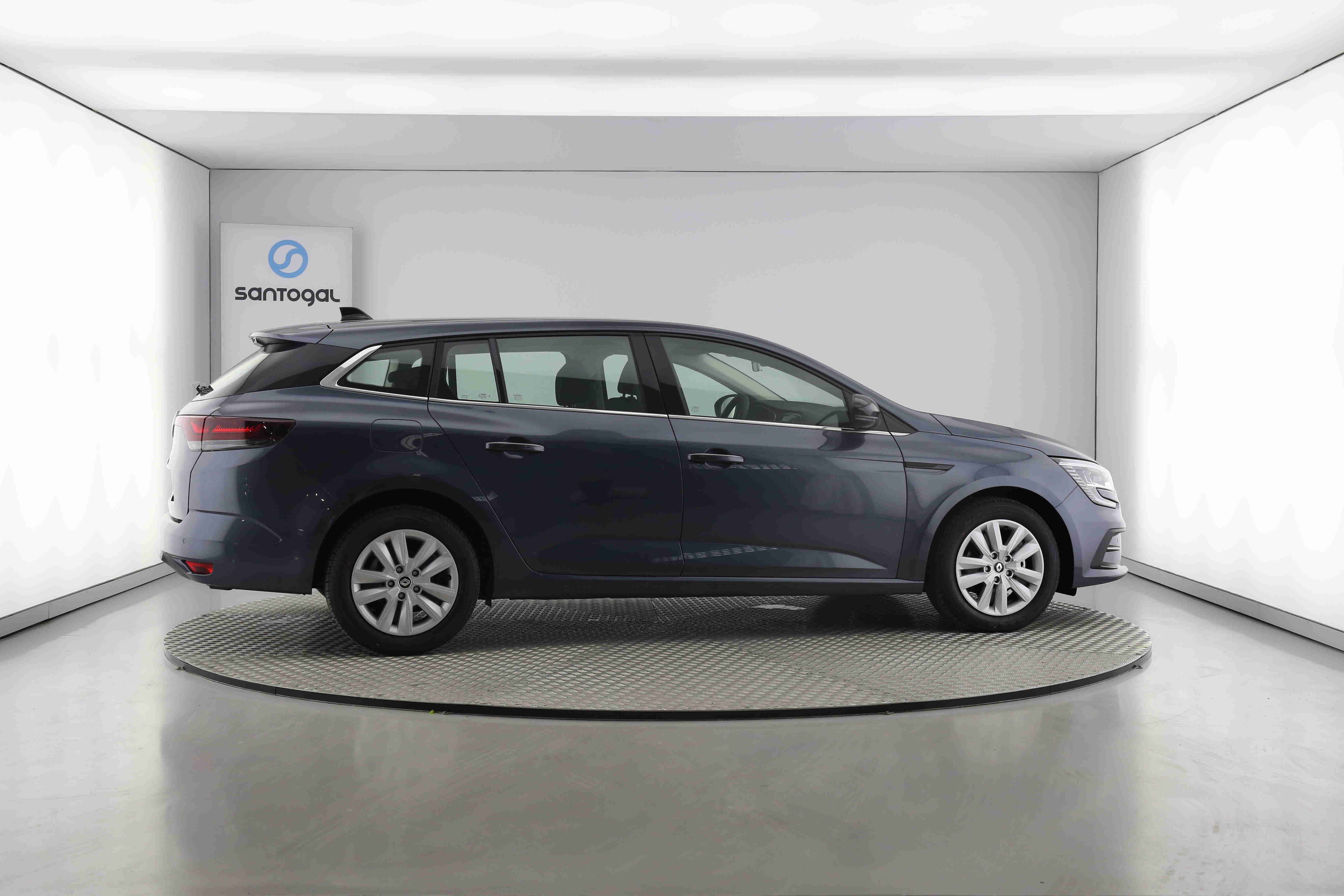 Renault Mégane Mégane ST 1.5 Blue dCi Equilibre EDC — fotografia 12