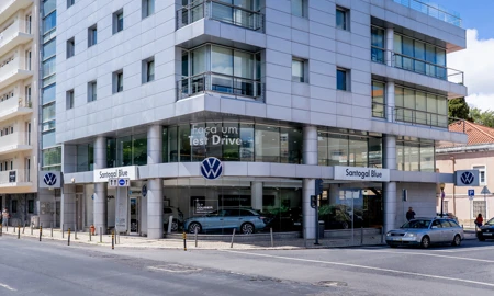 Santogal Volkswagen Lisboa Stand 1 (1)