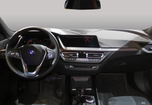 BMW Série 2 218 i Gran Coupé Pack Desportivo M — fotografia 8