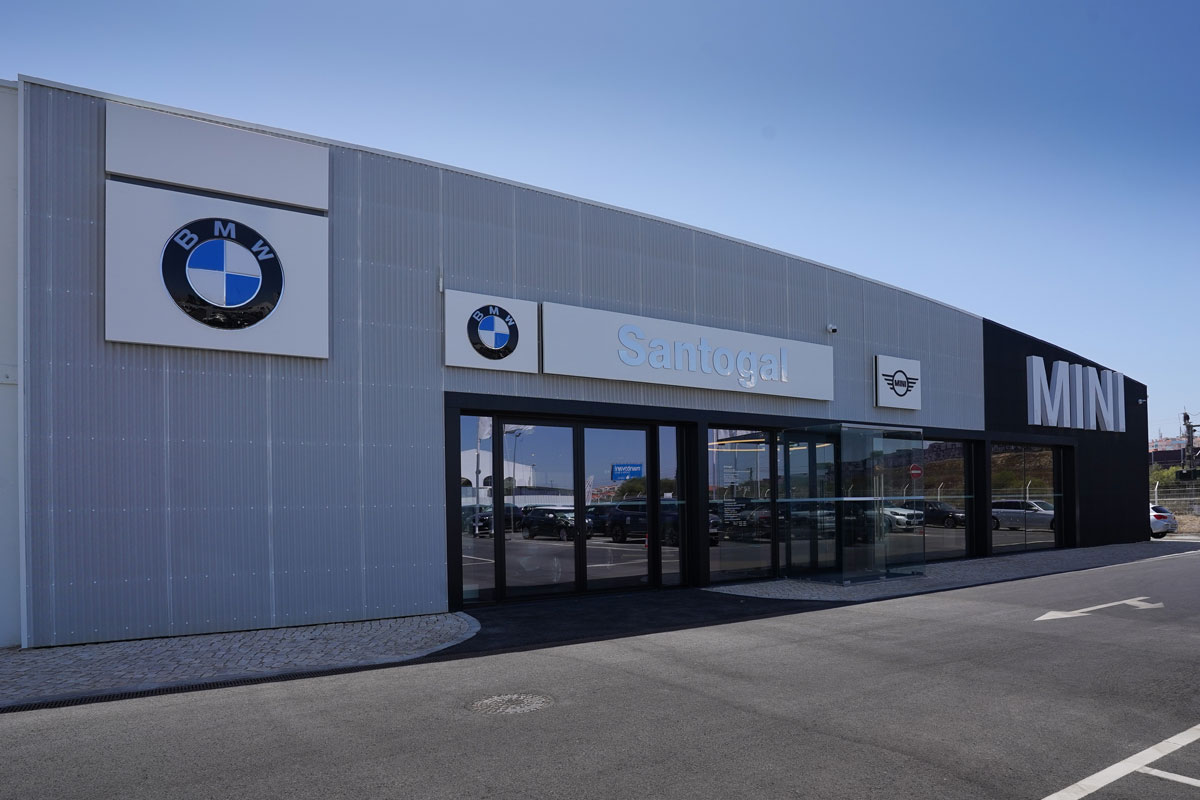 Santogal Bmw Seixal Stand 1