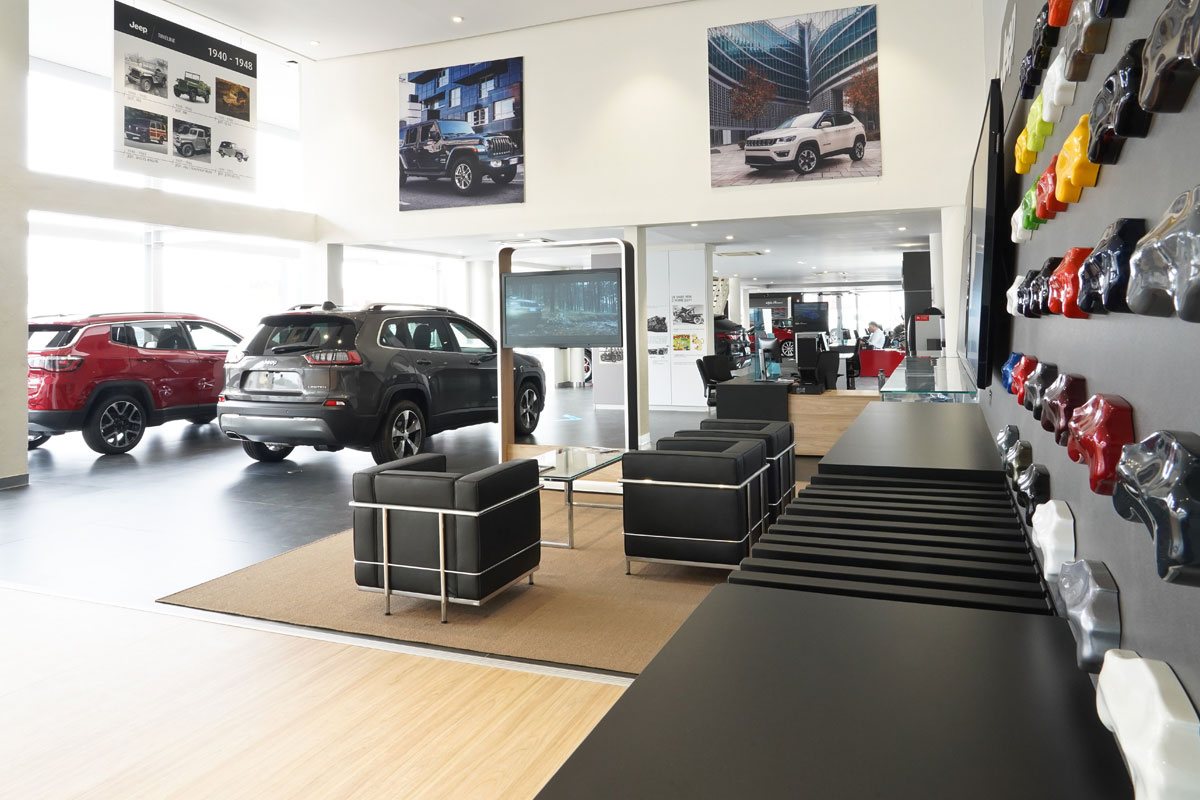 Santogal Jeep Cascais Stand 2