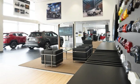 Santogal Jeep Cascais Stand 2
