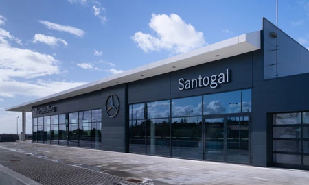 Santogal Mercedes Oeiras Stand 1