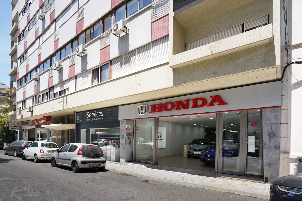 Santogal Honda Lisboa Stand 1