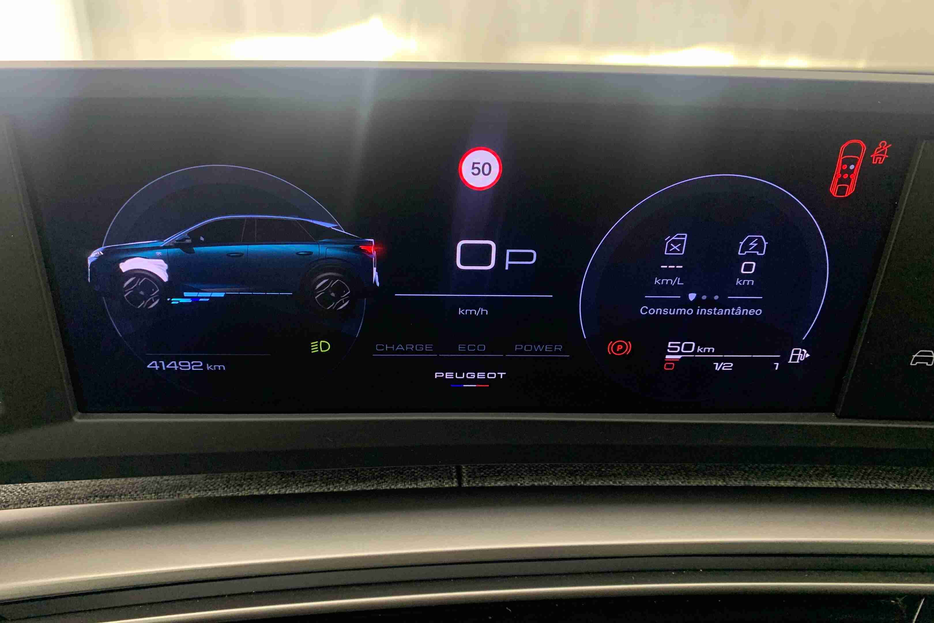 Peugeot 3008 3008 1.2 Hybrid Allure e-DCS6 — fotografia 9